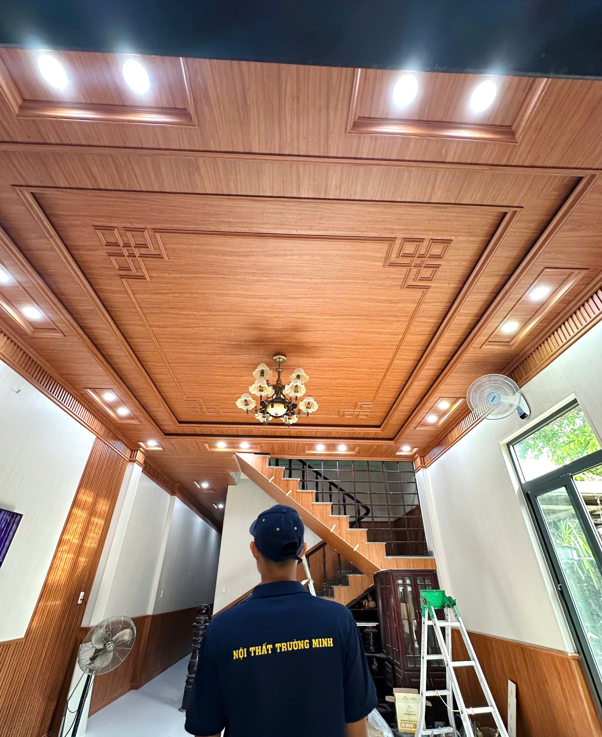 THI CÔNG TRẦN NHỰA NANO GIẬT CẤP TẠI MIẾU BÔNG ĐÀ NẴNG