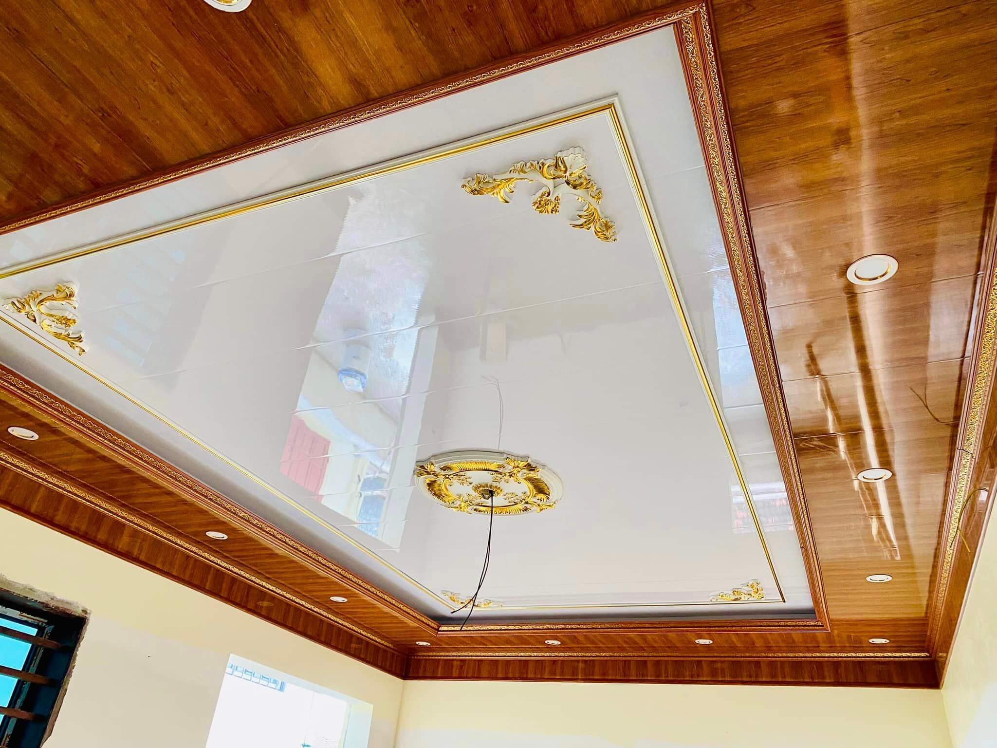 Lắp Đặt Trần Nhựa Chống Ẩm Hiệu Quả – Giải Pháp Tối Ưu Cho Mọi Công Trình
