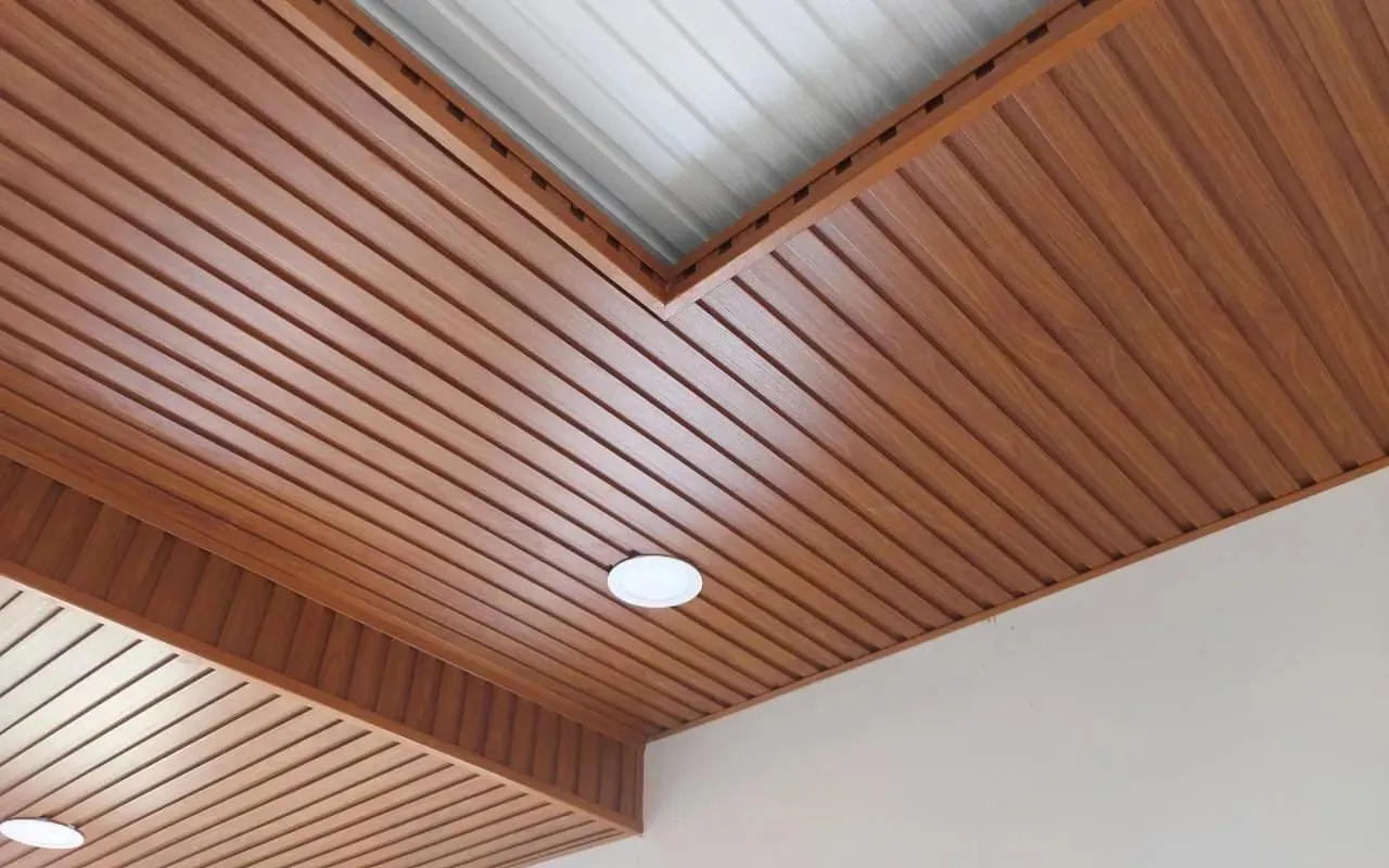 Lắp đặt trần nhựa chống nấm mốc cho khu vực nhà bếp – Giải Pháp Hoàn Hảo Cho Môi Trường Sạch Đẹp