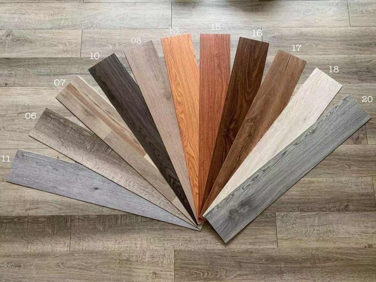 Sàn nhựa Apollo có tốt không? Khám phá ưu điểm và ứng dụng thực tế